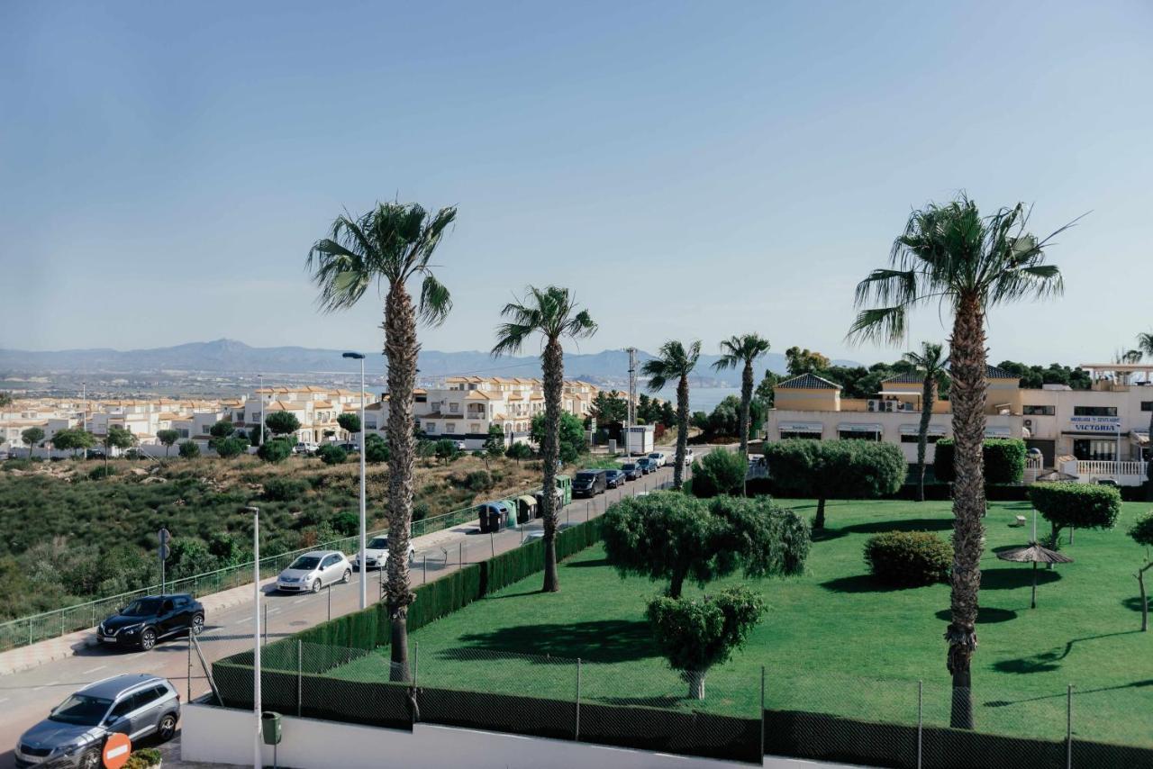 Stunning 2 Bedroom Apartment With Pool View Alicante Kültér fotó