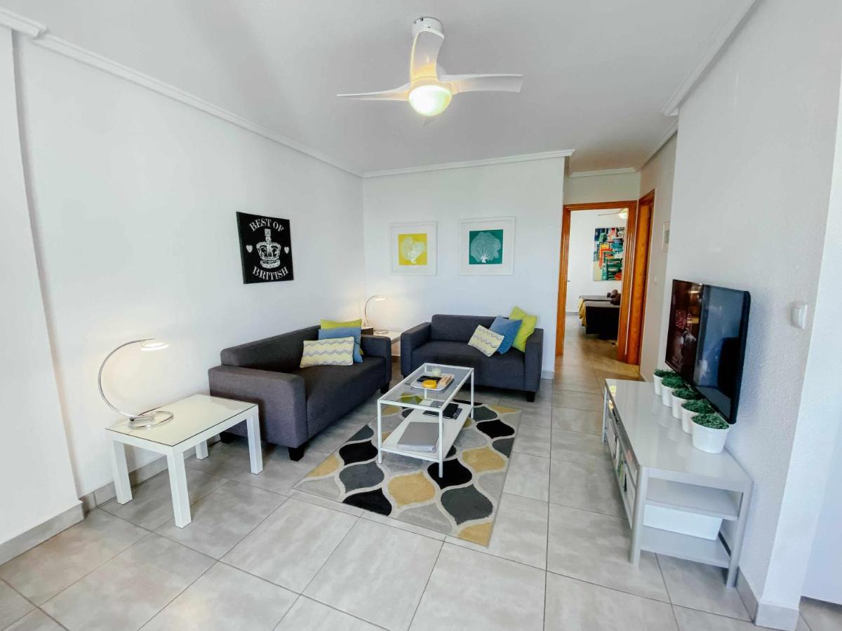 Stunning 2 Bedroom Apartment With Pool View Alicante Kültér fotó