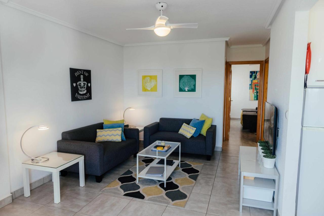 Stunning 2 Bedroom Apartment With Pool View Alicante Kültér fotó